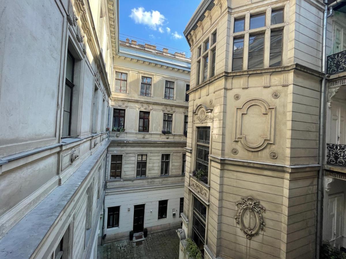 A5 Apartment - Budapest - Hostaid Exteriör bild